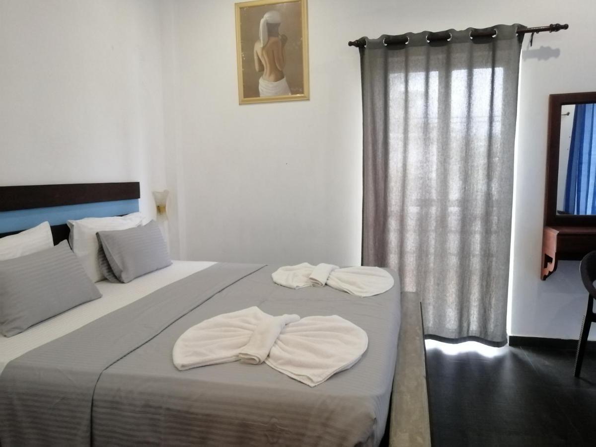 Le Petit Hotel & Restaurant Negombo Zewnętrze zdjęcie
