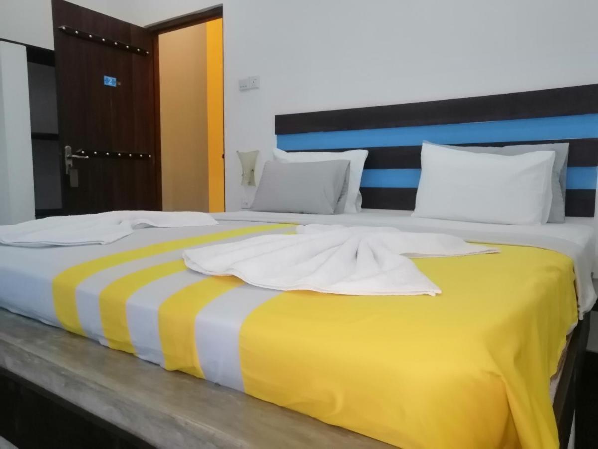 Le Petit Hotel & Restaurant Negombo Zewnętrze zdjęcie