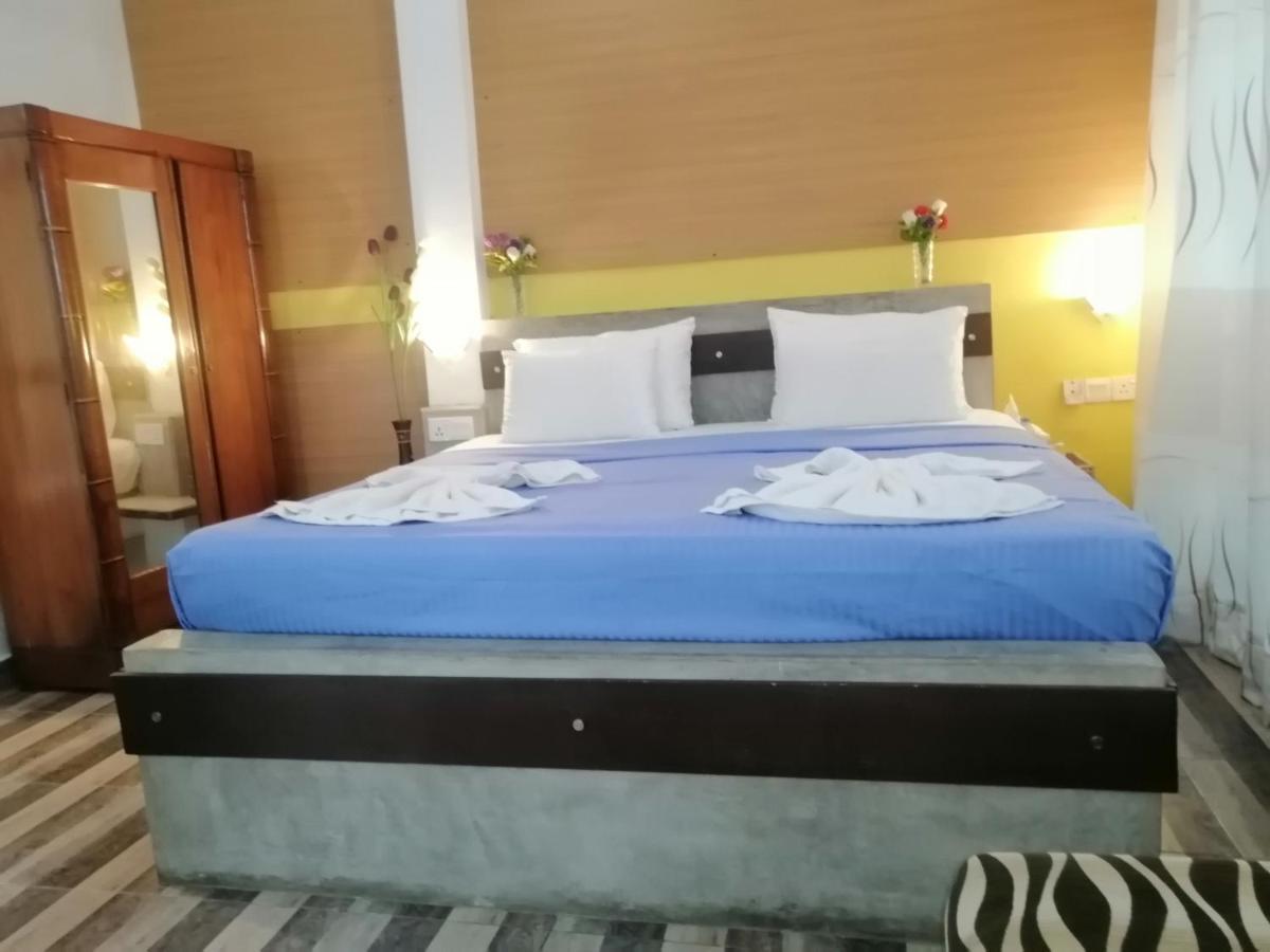 Le Petit Hotel & Restaurant Negombo Zewnętrze zdjęcie