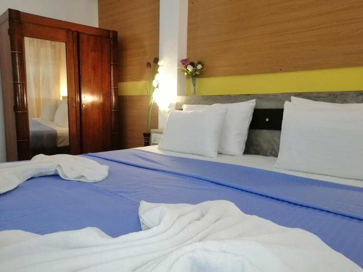 Le Petit Hotel & Restaurant Negombo Zewnętrze zdjęcie