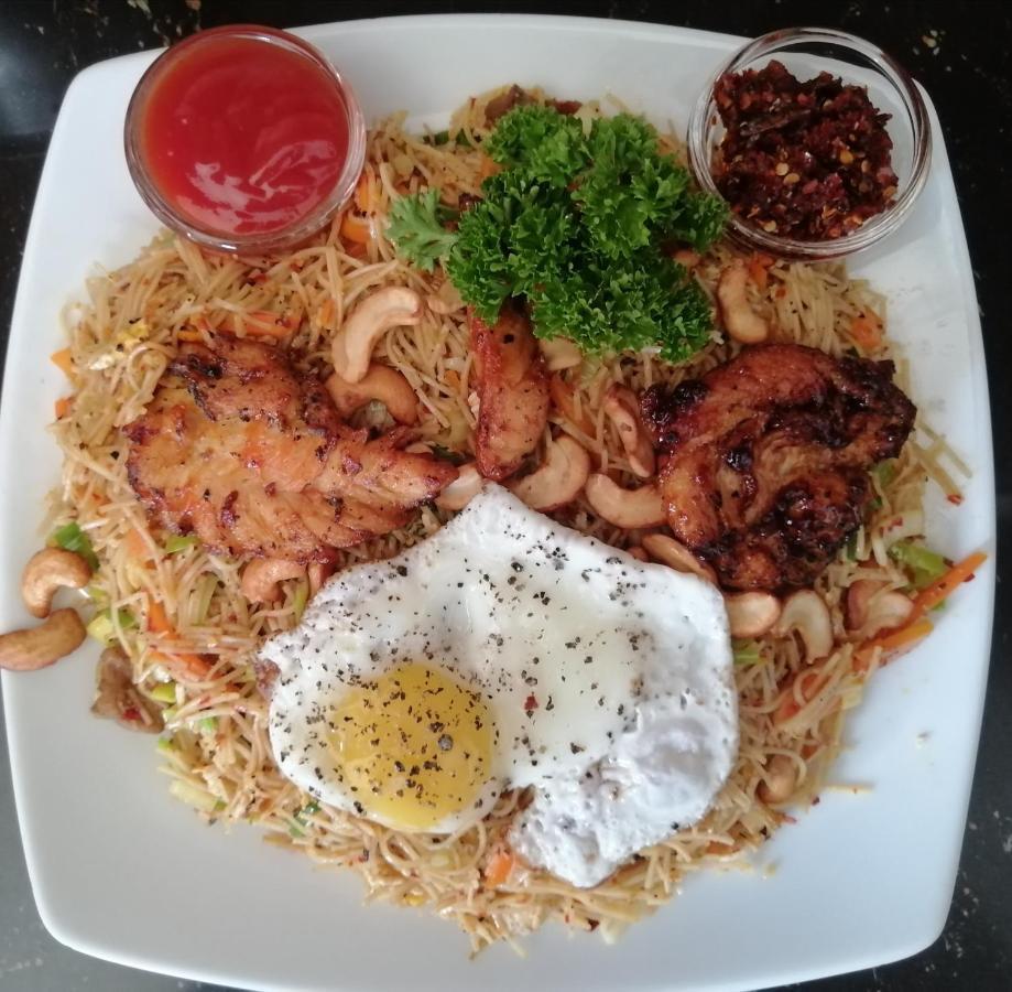 Le Petit Hotel & Restaurant Negombo Zewnętrze zdjęcie