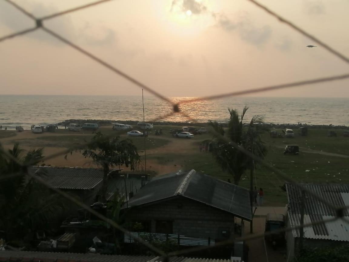 Le Petit Hotel & Restaurant Negombo Zewnętrze zdjęcie